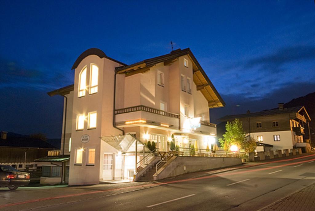 Apartmenthaus Brixen & Haus Central บริกเซินอิมทาเล ภายนอก รูปภาพ